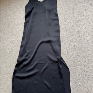 Elegant Black Sleeveless Dress